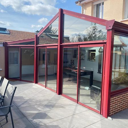 Dependance Avec Billard A Proximite Zenith Rouen Hotel Le Grand-Quevilly Buitenkant foto