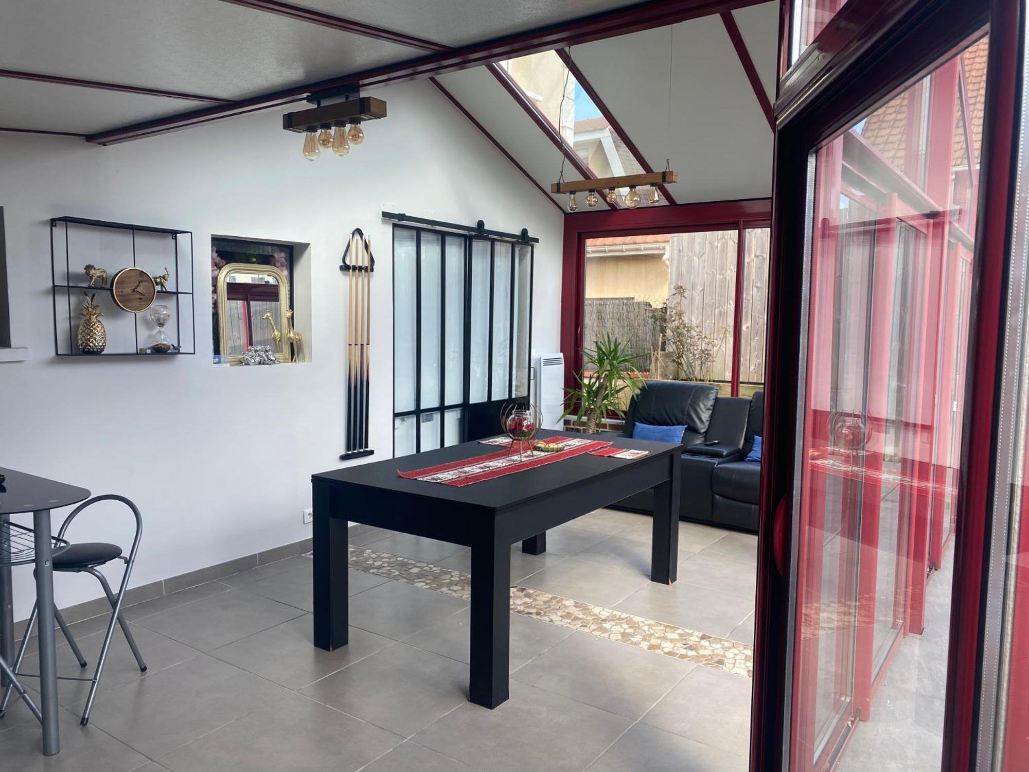 Dependance Avec Billard A Proximite Zenith Rouen Hotel Le Grand-Quevilly Buitenkant foto